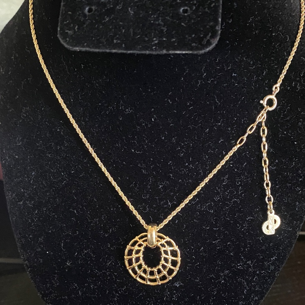 Authentic DIOR Elegant Gold Pendant Necklace
